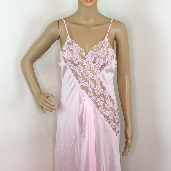 Vintage Pink Nightgown - Picture 1 of 6